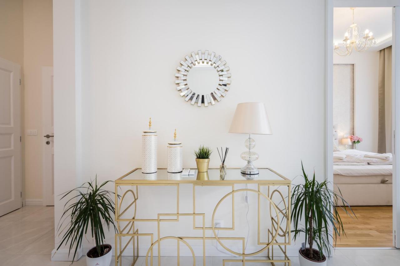 Bpr Etienne Charming Apartment Boedapest Buitenkant foto