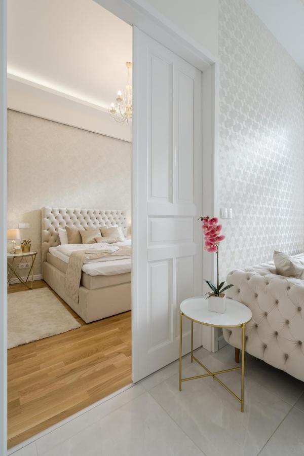 Bpr Etienne Charming Apartment Boedapest Buitenkant foto