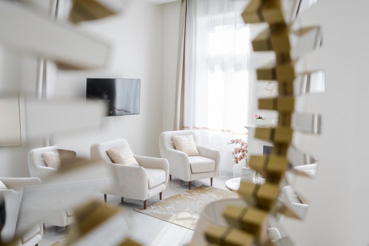 Bpr Etienne Charming Apartment Boedapest Buitenkant foto